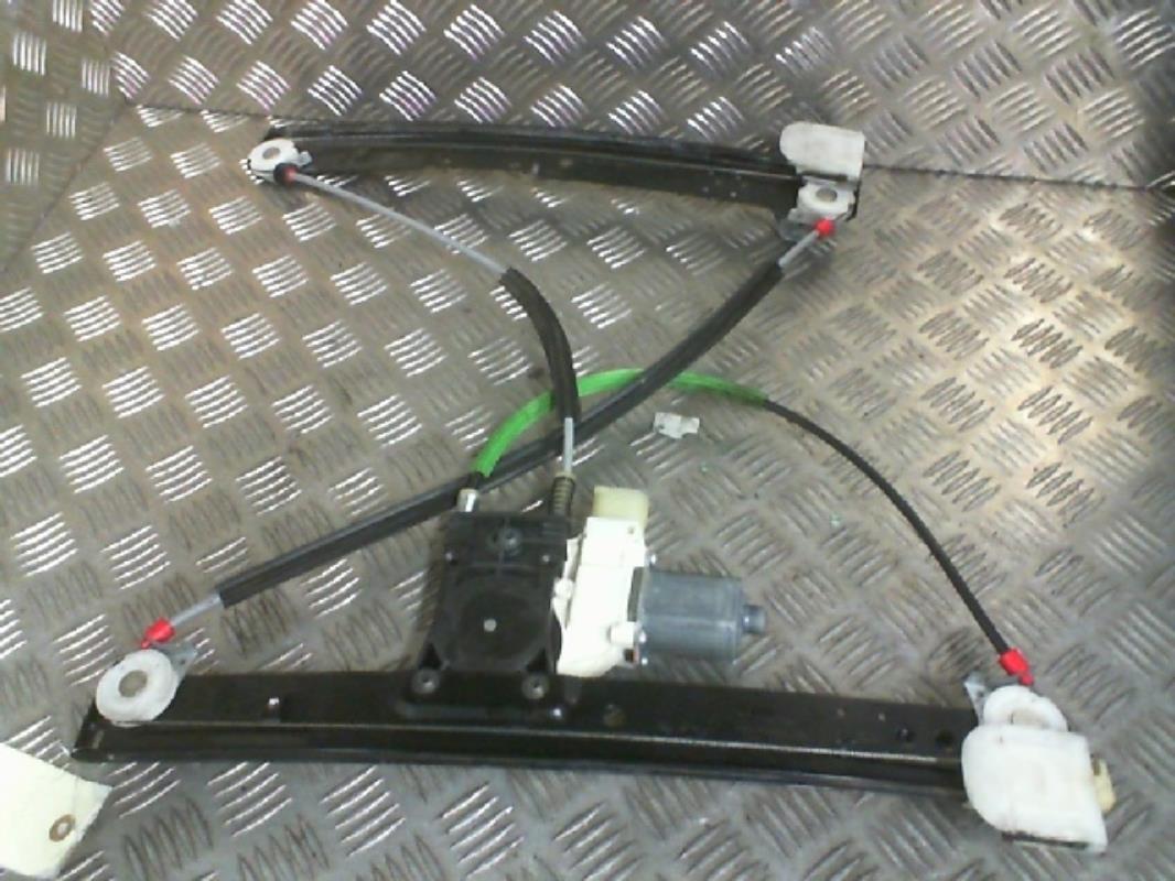 Alzacristalli elettrico anteriore sinistro FORD MONDEO 3 PHASE 2 BREAK Diésel - 1