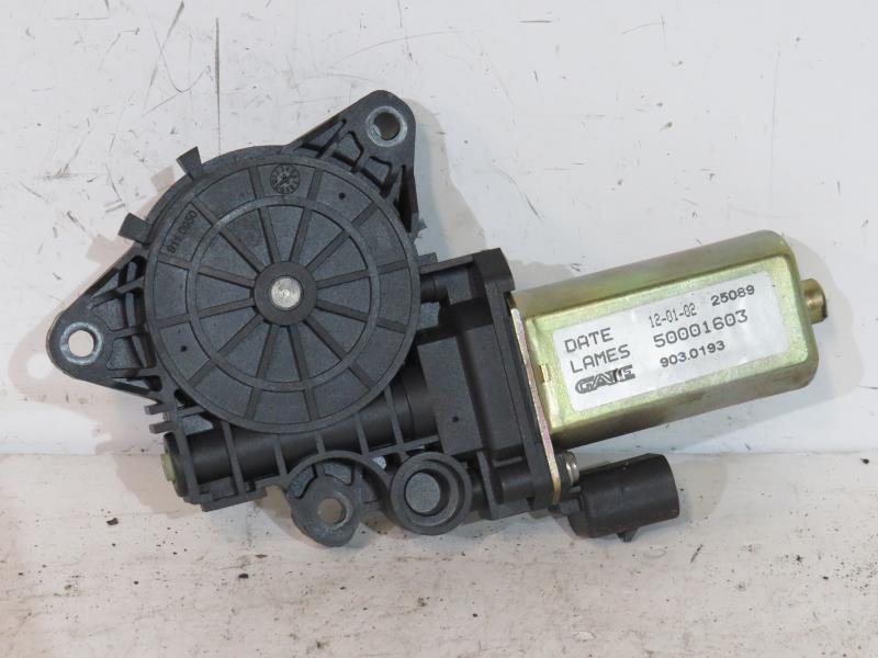 Moteur leve vitre avant droit