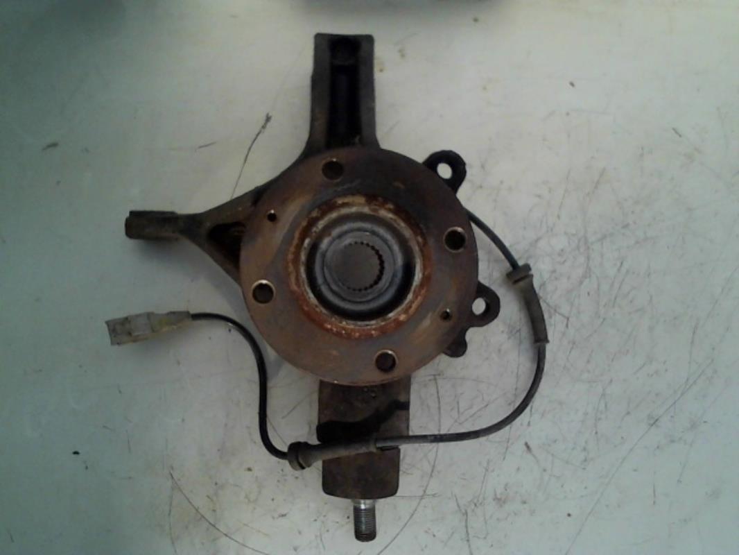 Mozzo anteriore destro PEUGEOT 308 1 PHASE 1 Gasolina - 1