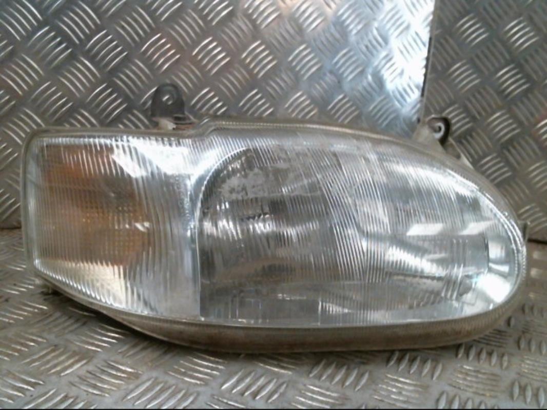 Gruppo ottico anteriore principale destro (luci)(faro) FORD ESCORT 6 Gasolina - 1