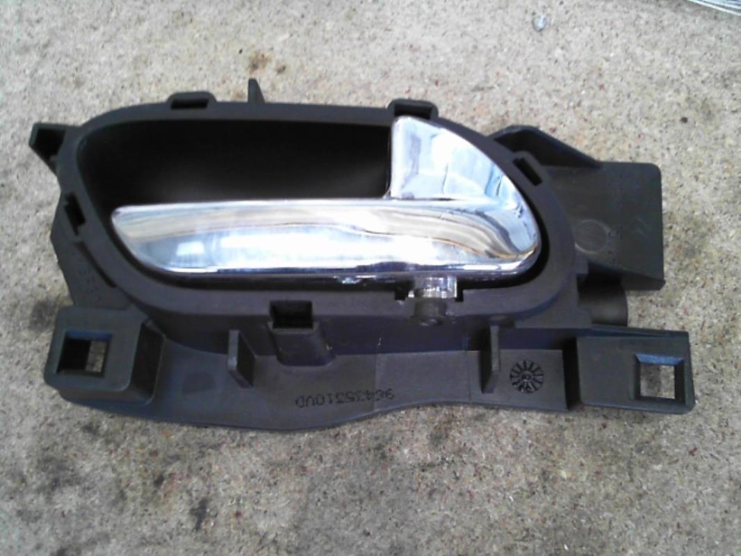 Maniglia interna anteriore destra CITROEN C4 1 PHASE 1 COUPE Gasolina - 1
