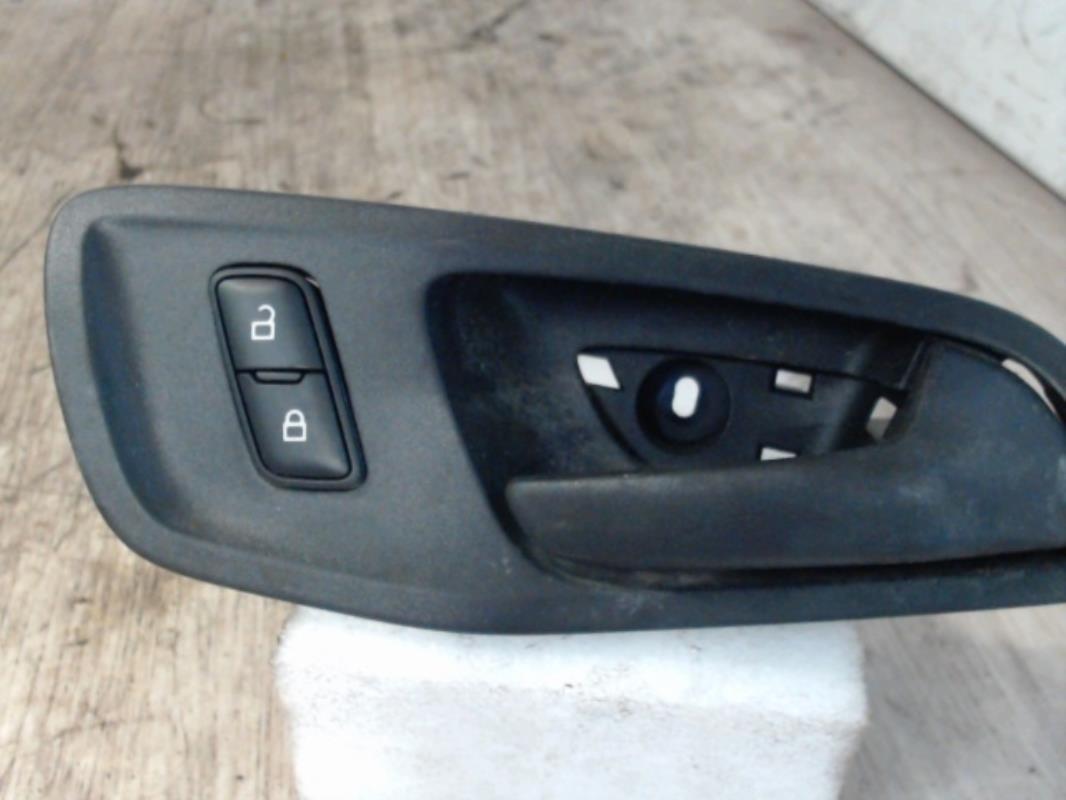 Poignee interieur avant droit FORD TRANSIT 5 PHASE 1 Diesel - 1