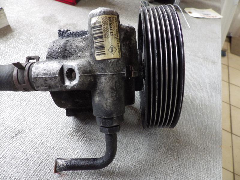 Pompe de direction RENAULT LAGUNA 2 PHASE 2 BREAK Diesel - 1