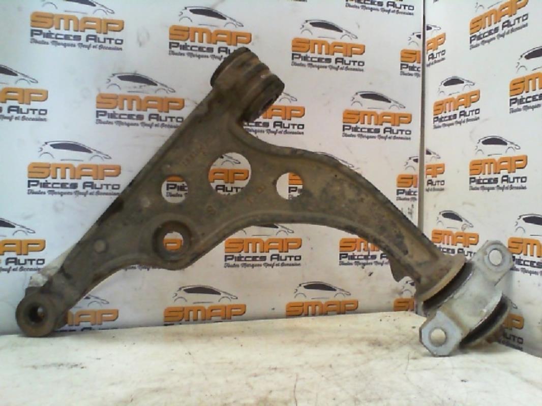 Triangolo anteriore sinistro PEUGEOT BOXER 1 Diésel - 1