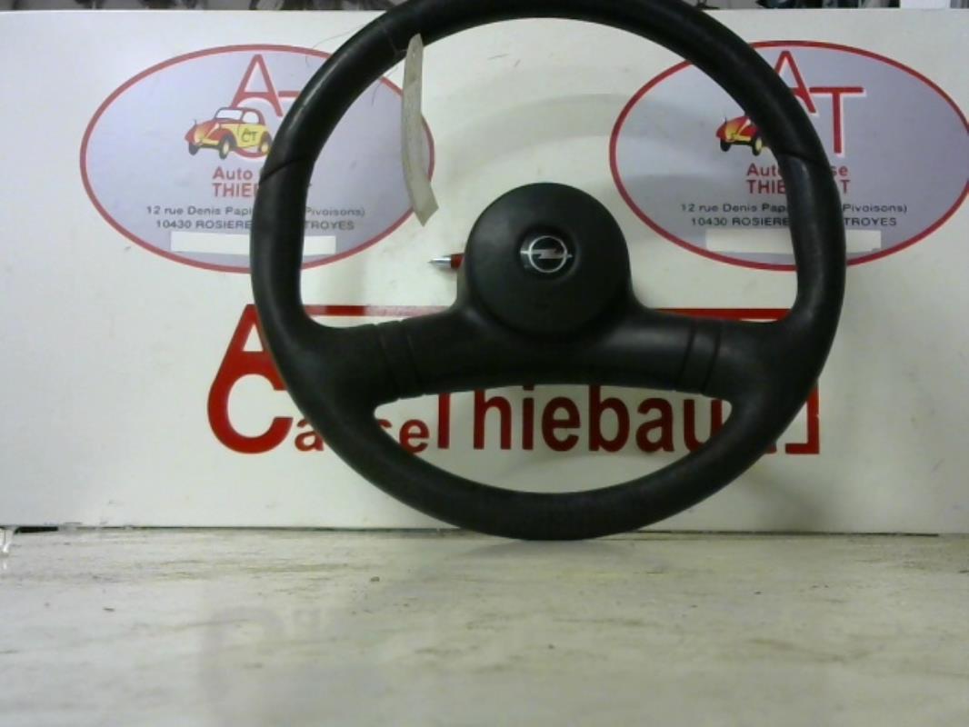 Volant OPEL CORSA A  - 1
