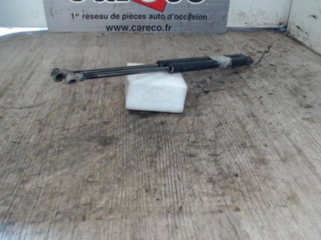 Verin de coffre TOYOTA COROLLA 10  - 1