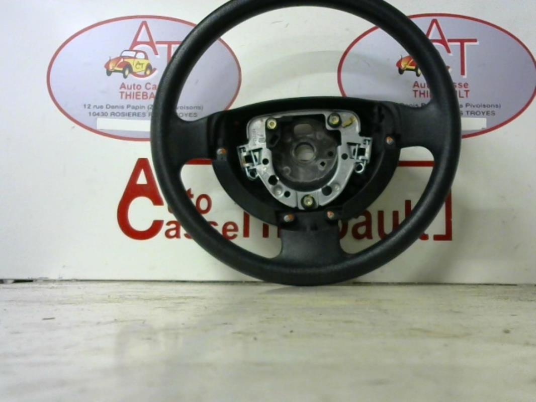 Volant VOLKSWAGEN FOX Essence - 1