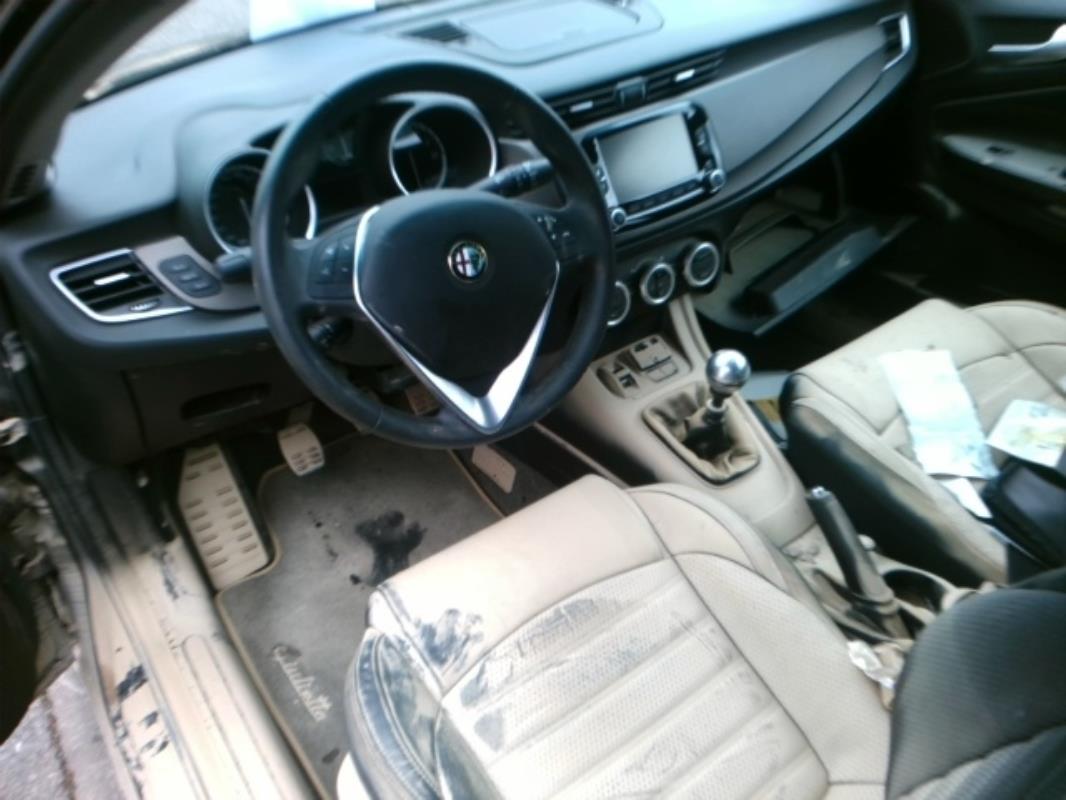 Image Radiateur eau - ALFA ROMEO GIULIETTA 2