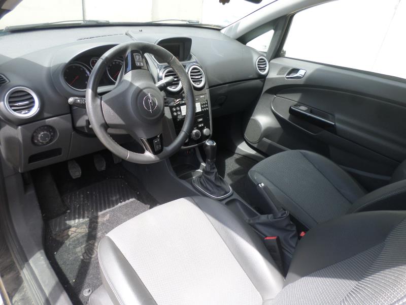 Image Malle/Hayon arriere - OPEL CORSA D
