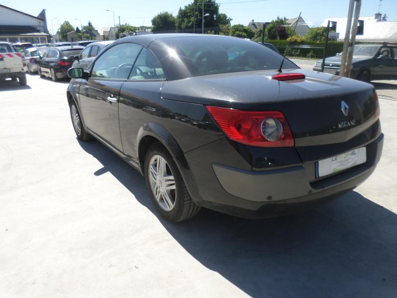 Image Feu arriere principal gauche (feux) - RENAULT MEGANE 2