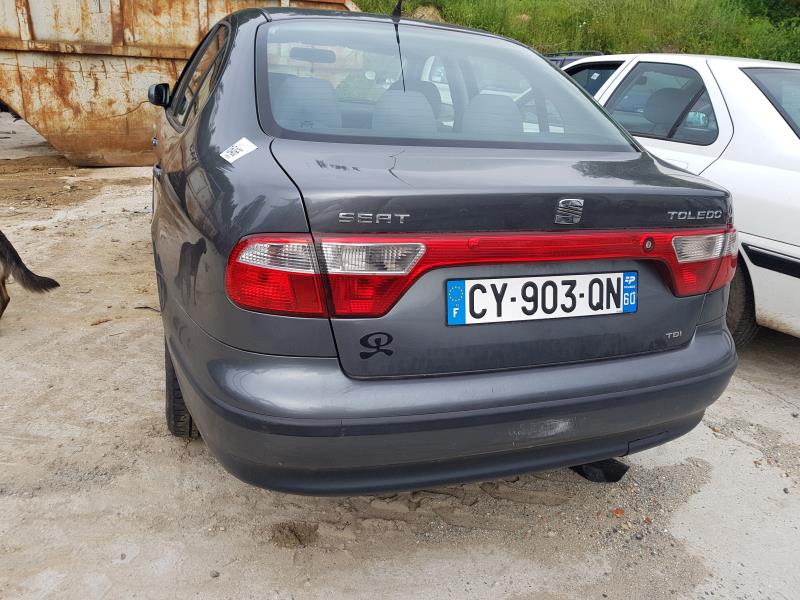 Trappe d'essence SEAT TOLEDO 2 Diesel - 1