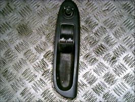 Interrupteur de leve vitre avant gauche
