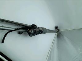 Mecanisme essuie glace avant