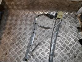 Leve vitre electrique avant droit