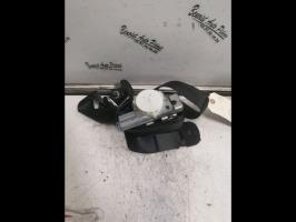 Ceinture avant droit