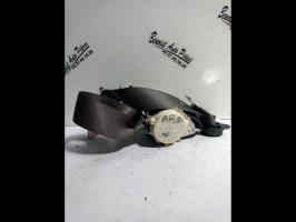 Ceinture arriere droit