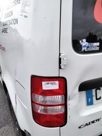 Feu arriere principal gauche (feux)
