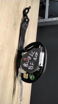 Ceinture avant droit