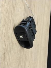Interrupteur de leve vitre avant droit
