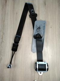Ceinture avant droit
