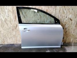 Porte avant droit