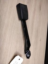Attache ceinture avant droit