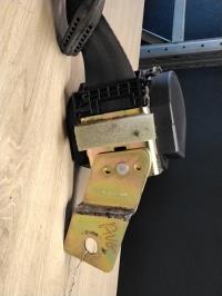 Ceinture avant gauche