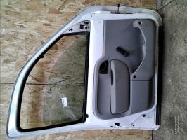 Porte avant gauche