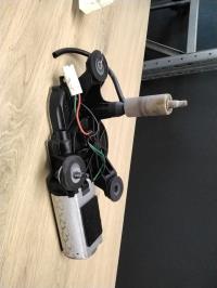 Moteur essuie glace arriere