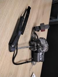 Moteur essuie glace avant gauche