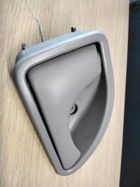 Poignee interieur avant gauche