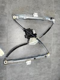 Leve vitre electrique avant droit