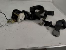 Ceinture avant gauche