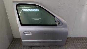 Porte avant droit
