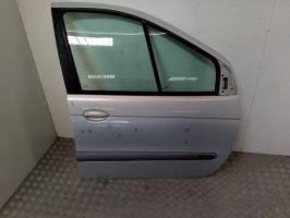Porte avant droit