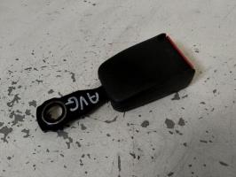 Attache ceinture avant gauche