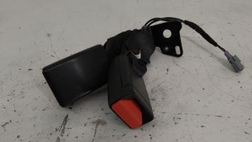 Attache ceinture arriere gauche