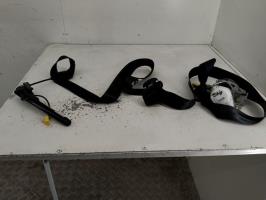 Ceinture avant gauche