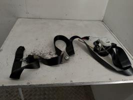 Ceinture arriere droit