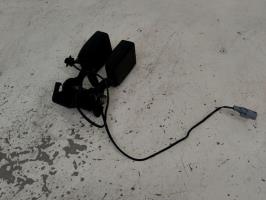 Attache ceinture arriere droit