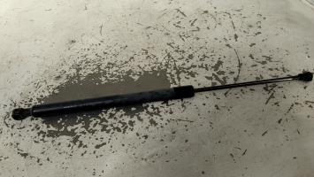Verin de coffre droit