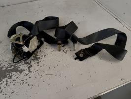Ceinture arriere droit