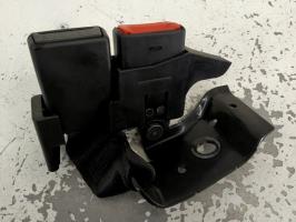 Attache ceinture arriere gauche