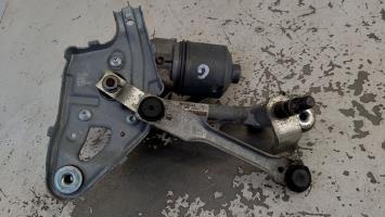 Moteur essuie glace avant gauche