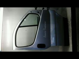 Porte avant droit
