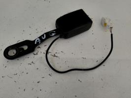 Attache ceinture avant gauche