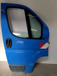 Porte avant droit
