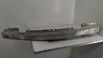 Renfort pare choc avant (traverse)