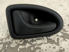 Poignee interieur arriere gauche