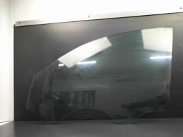 Vitre avant gauche